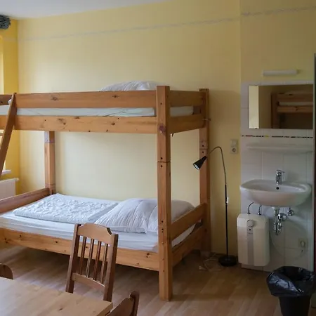 Hostel Louise 20-3